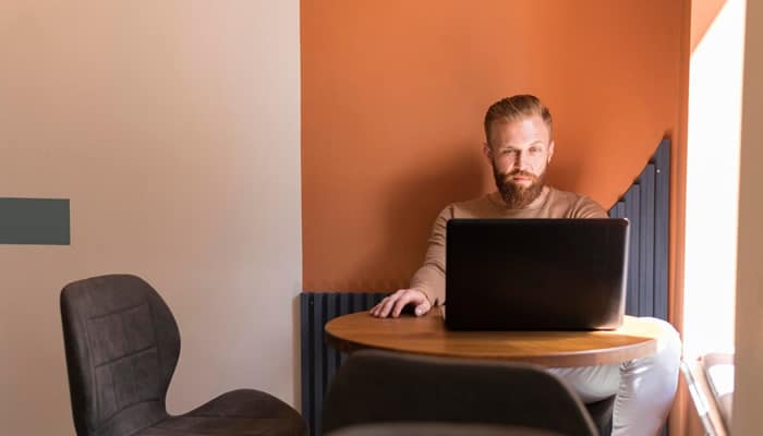 Como funciona o home office